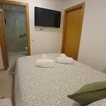 Apartament Floor Perfect For Couples & Remote Work