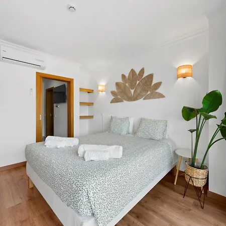 Floor Perfect For Couples & Remote Work Apartman