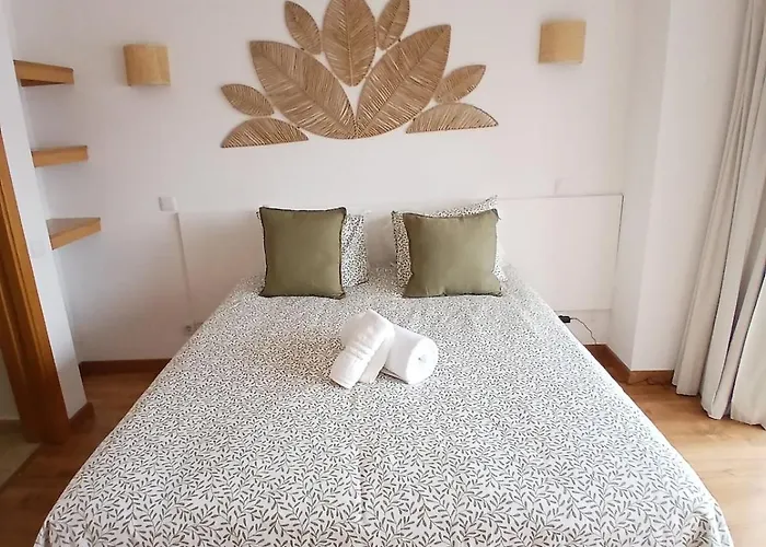 Floor Perfect For Couples & Remote Work