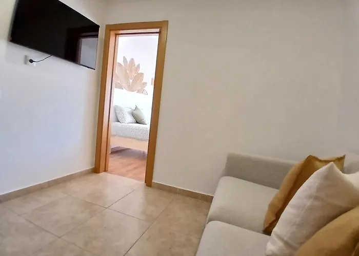 Floor Perfect For Couples & Remote Work Apartment Portimao