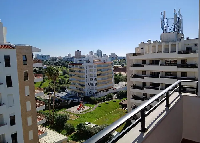 Apartment Floor Perfect For Couples & Remote Work