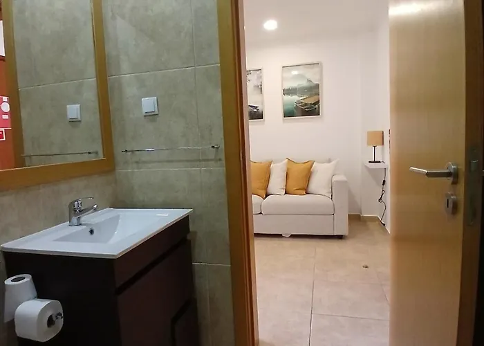 Floor Perfect For Couples & Remote Work Apartment Portimao