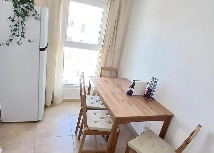 Floor Perfect For Couples & Remote Work * Portimao